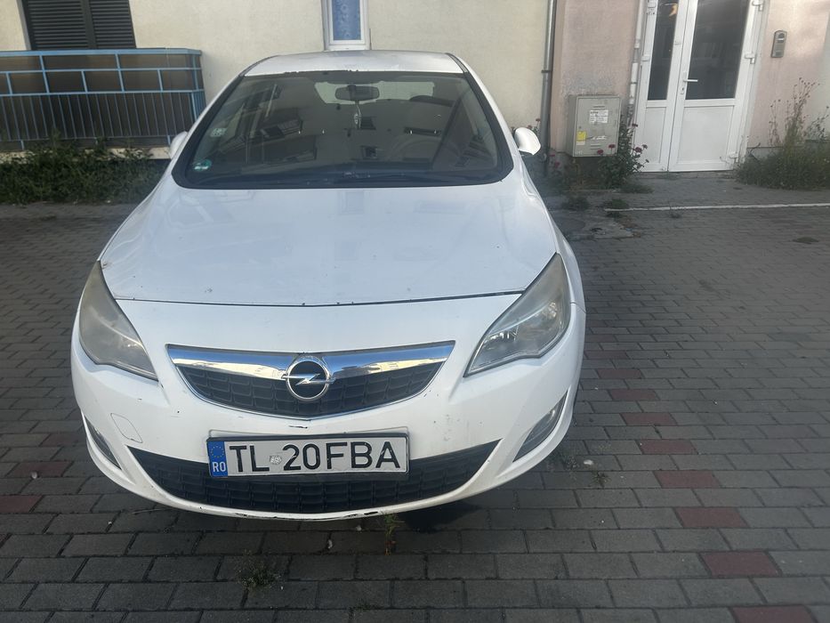 OPEL Astra 2010 — imagine 4