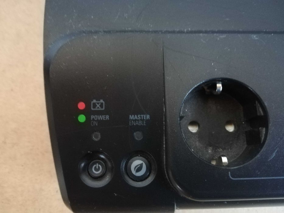 UPS APC Back-UPS ES, 700VA/405W, OFF Line