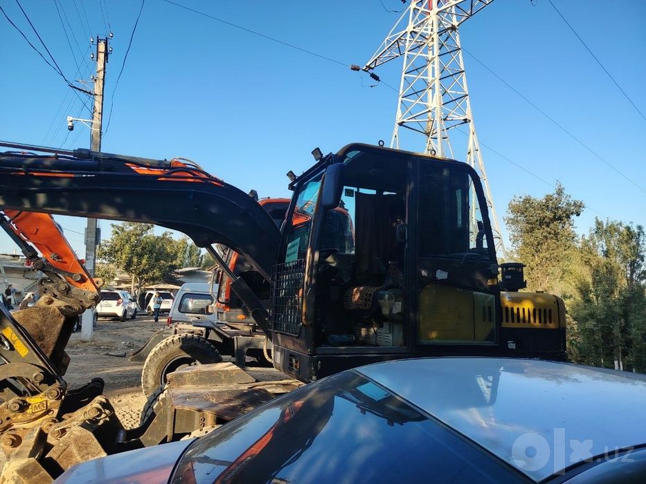 Mini  Excavator LG 670 BM sotiladi