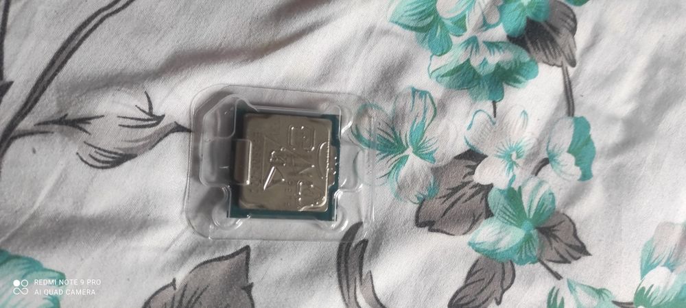Продам Intel Core i3-9100F