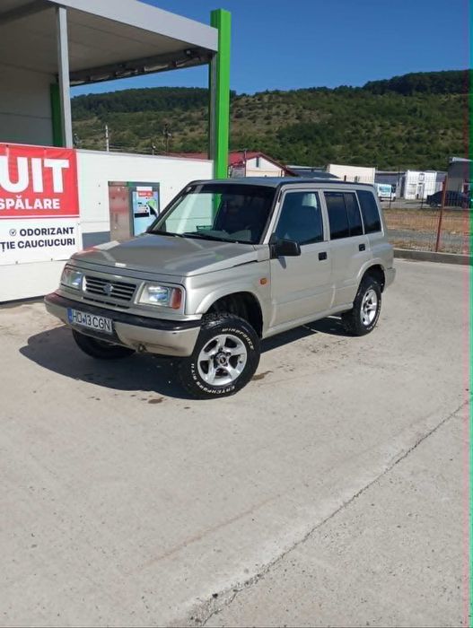 Suzuki Vitara ET