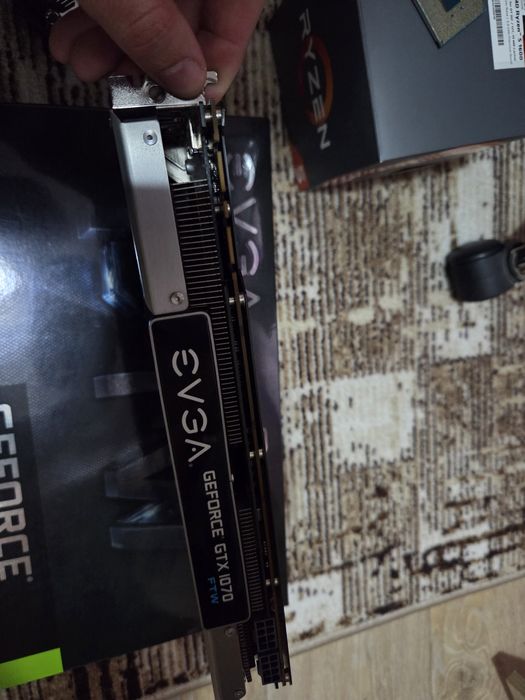 Видеокарта EVGA GTX 1070 FTW