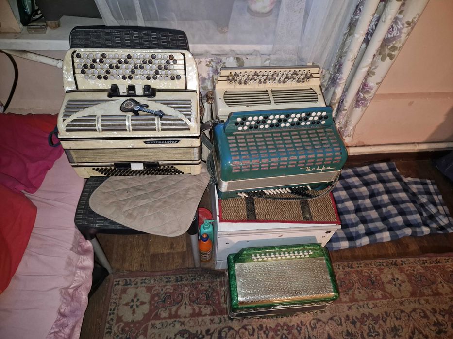 Продажа Баянов, Аккордеонов