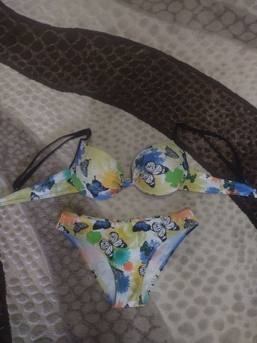 Продам женские купальники. НОВЫЕ.