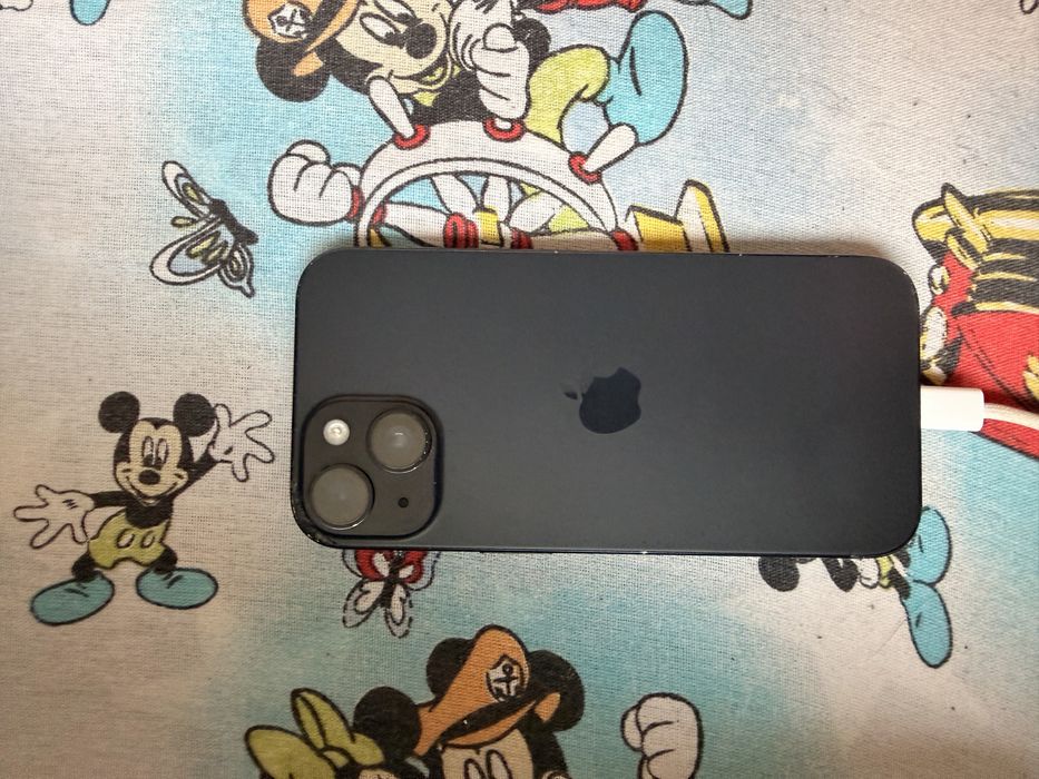 Vand Iphone 15 perfect functional