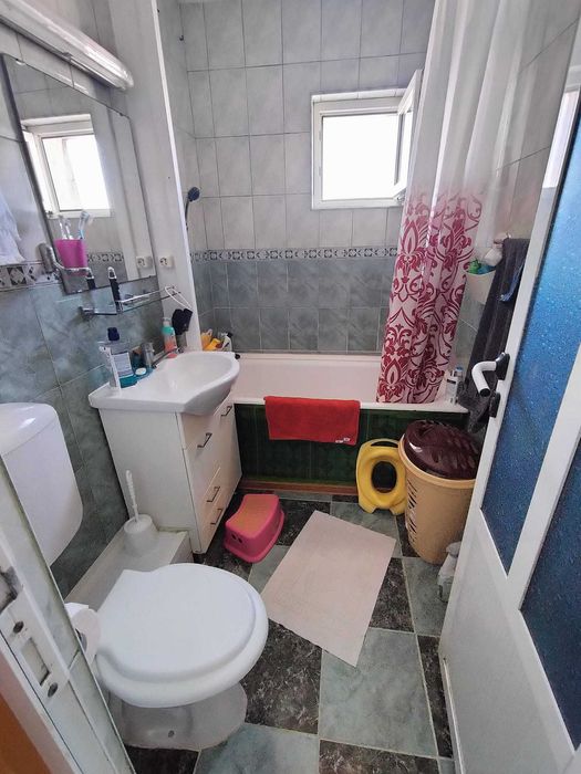 Apartament 3 camere, 70.4 mp, ZONA CENTRALA