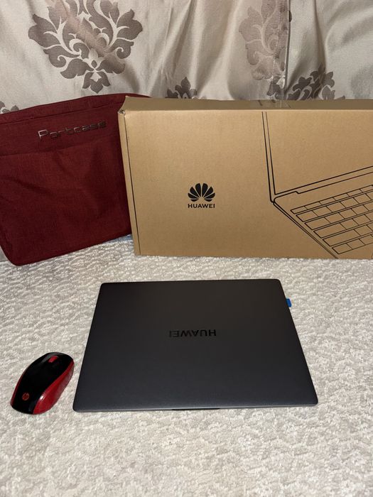 Huawei Ноутбук MateBook D14