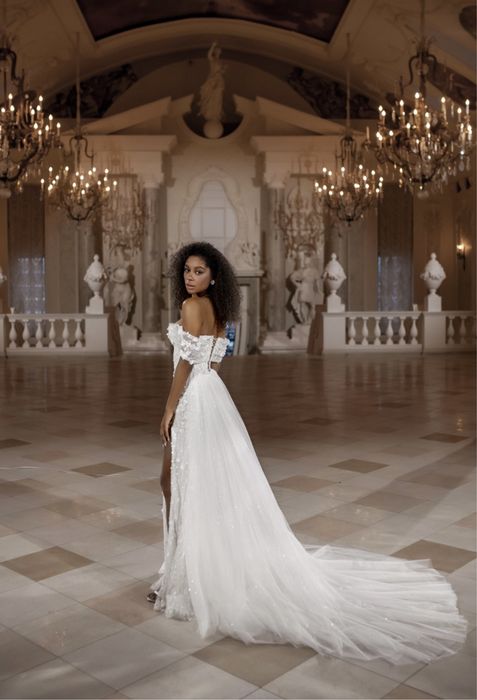 Продается свадебное платье