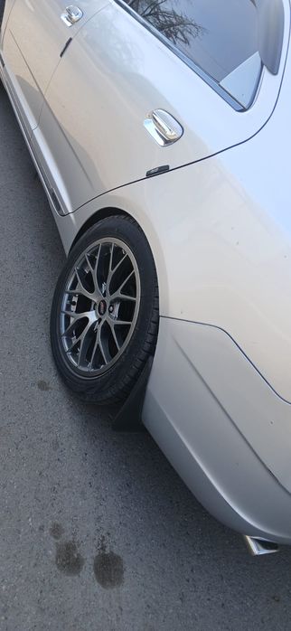 Диски резиной ..