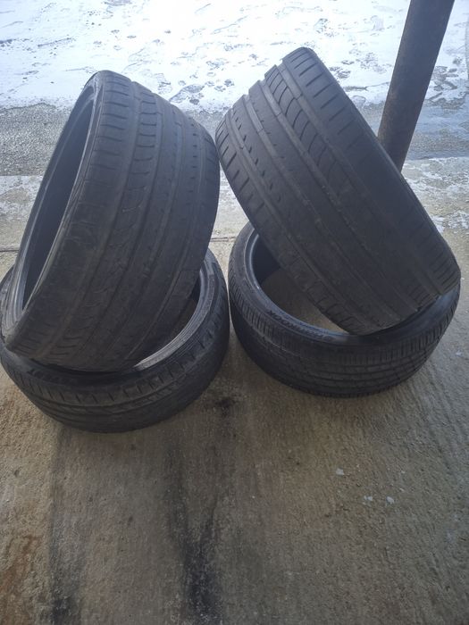 Летни гуми 295/30/22