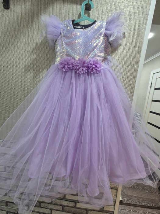 Прокат нац. платьев