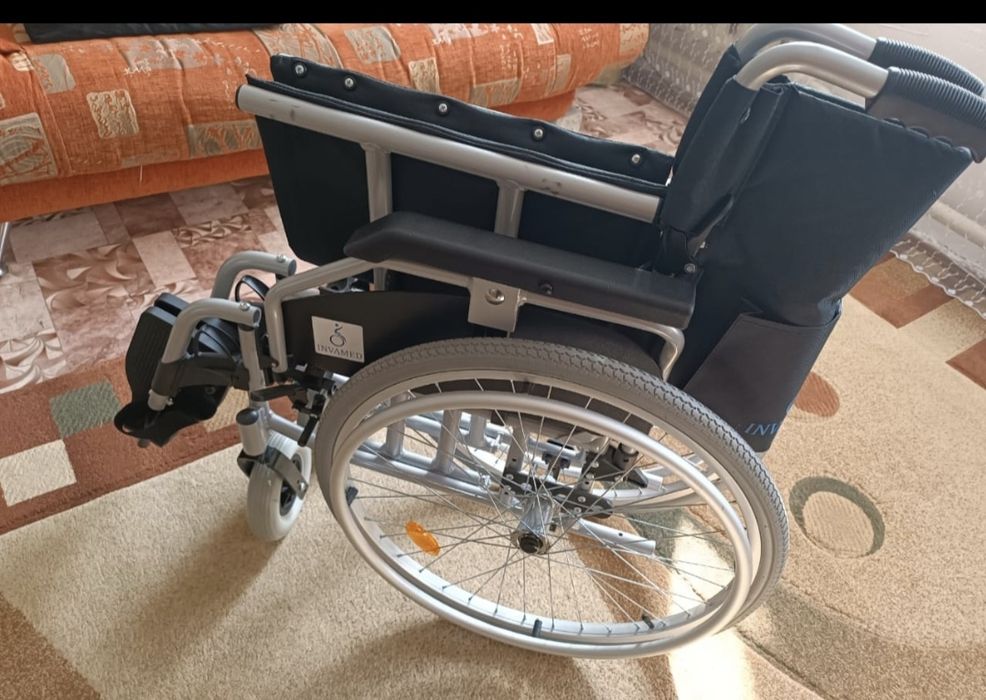 Продается инвалидная коляска