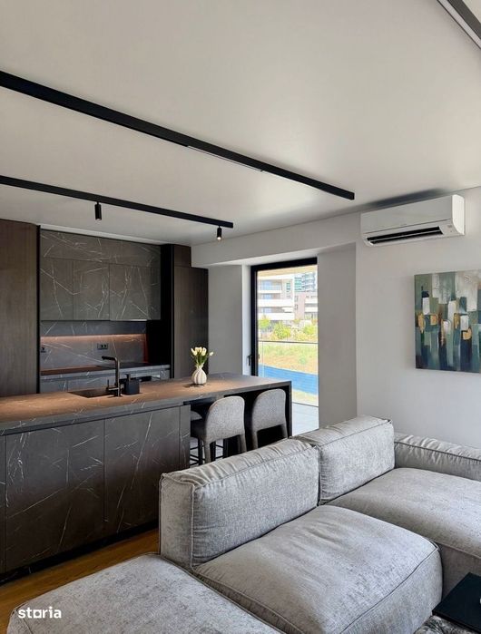 Inchiriez apartament 3 camere | Yacht Kid