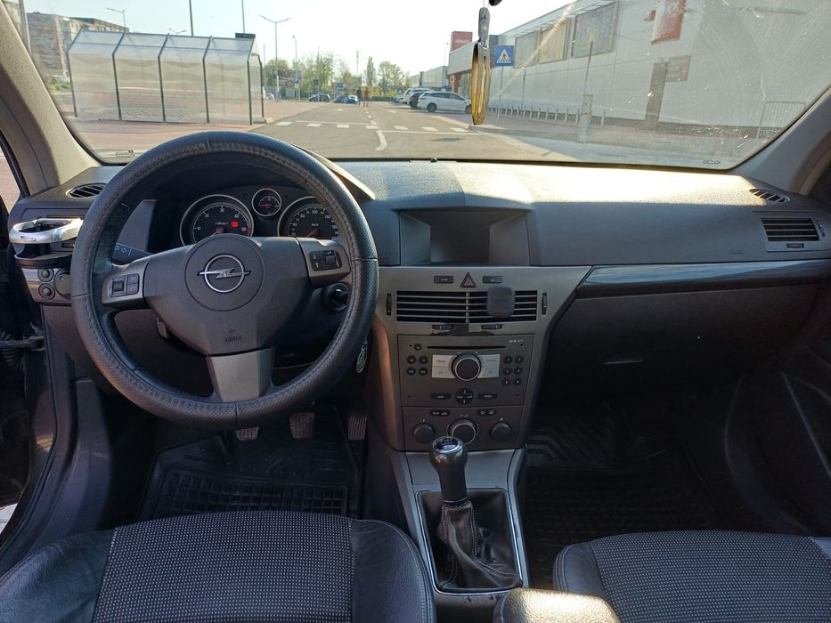 OPEL Astra 2005 — imagine 5