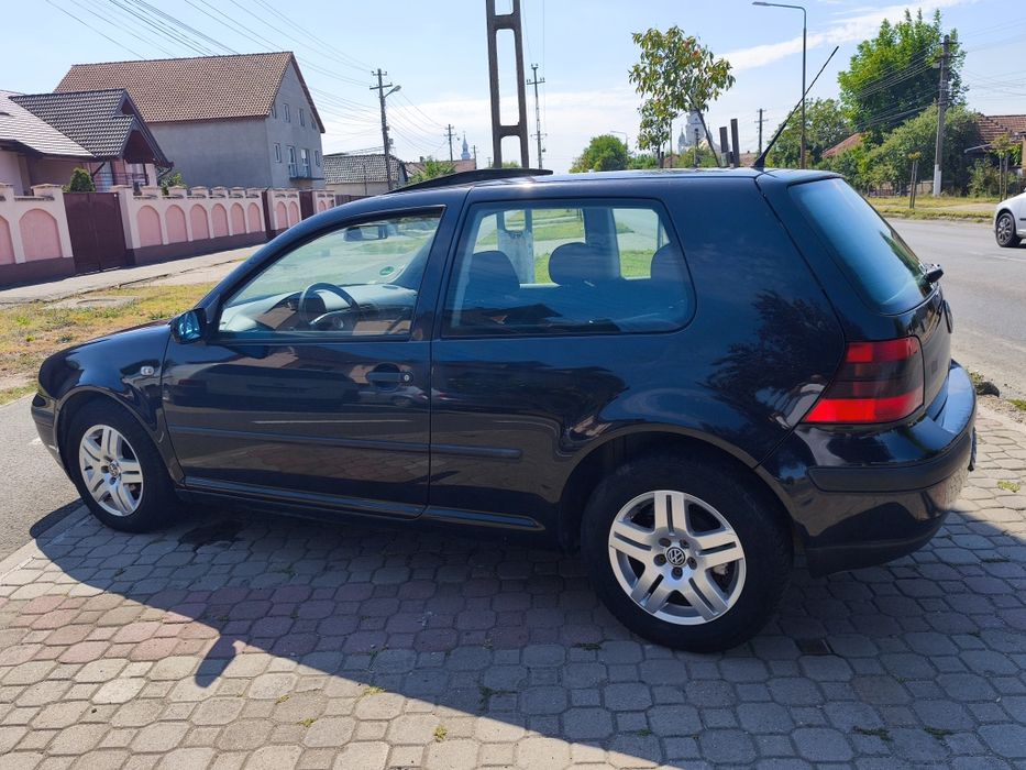 VOLKSWAGEN Golf 2002 — imagine 4