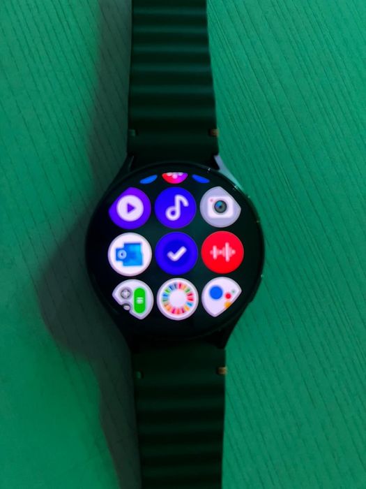 Часы Galaxy watch 7