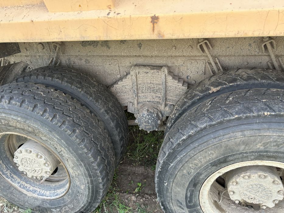 Продам МАЗ самосвал