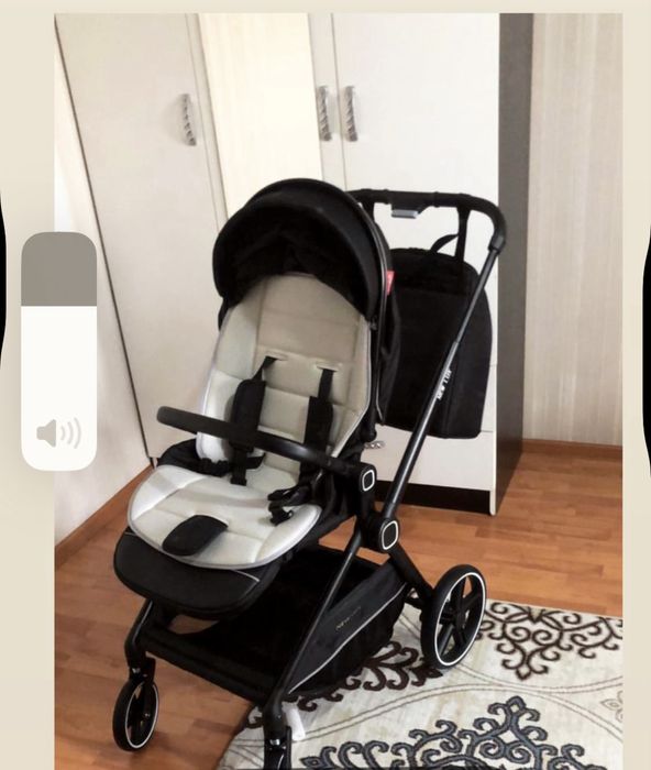 Коляска ыңғайлы тез жиналады