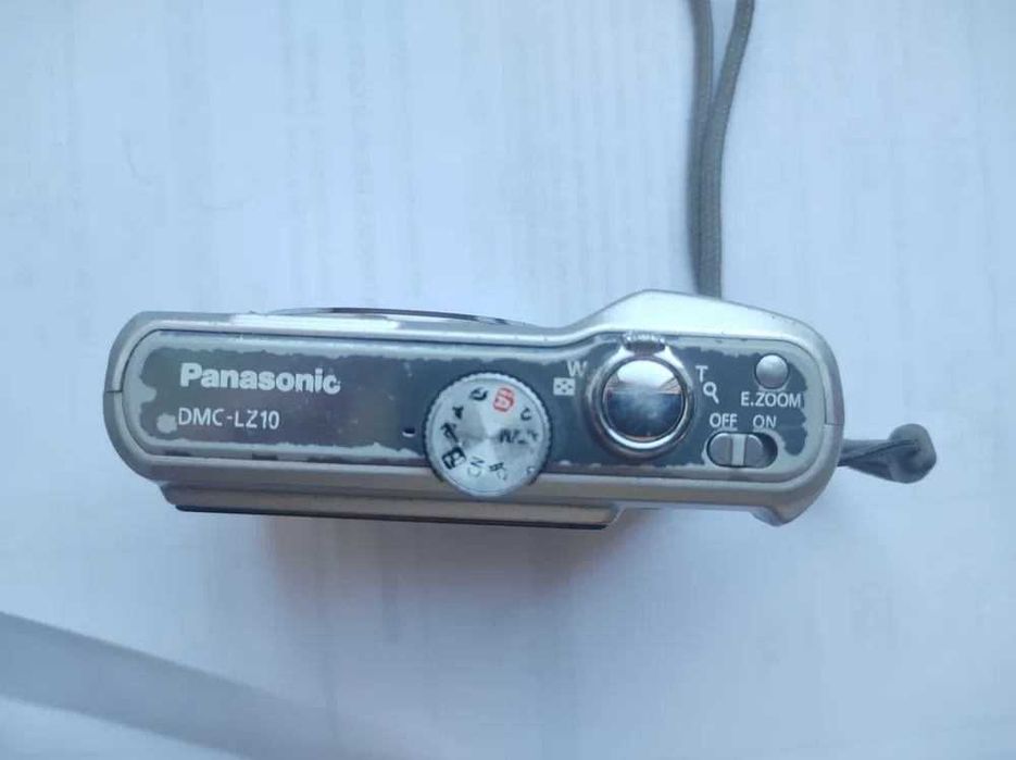 Фотоапарат Panasonic Lumix LZ10 Leica