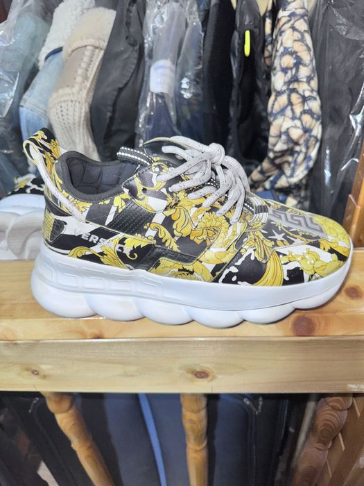 Versace chain reaction boutique floral