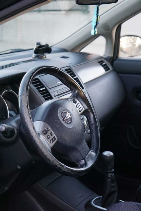 NISSAN Tiida 2007 — imagine 3
