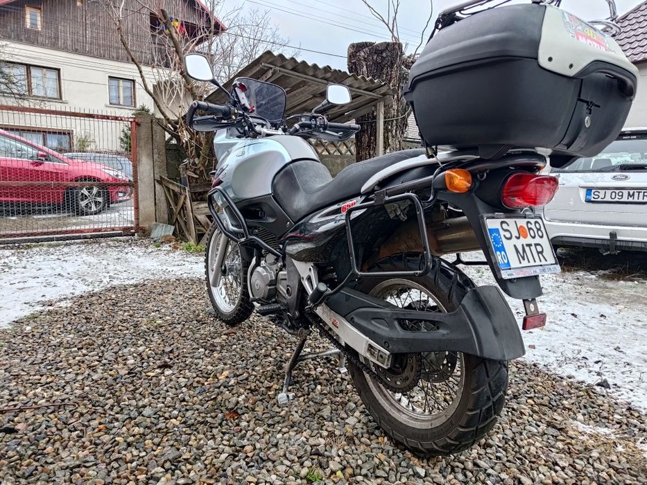Suzuki xf650 freewind (A2)