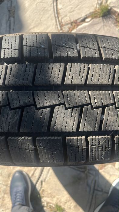 Зимний Авто шины срочно продам