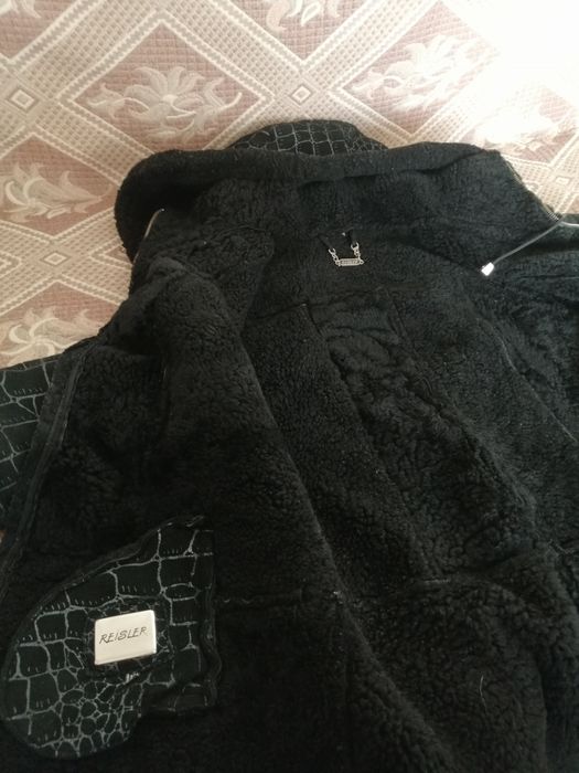 Продам дубленку REISLER.