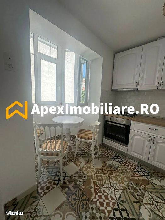 Apartament 3 camere de inchiriat Ultracentral Bucuresti | ApexImobilia