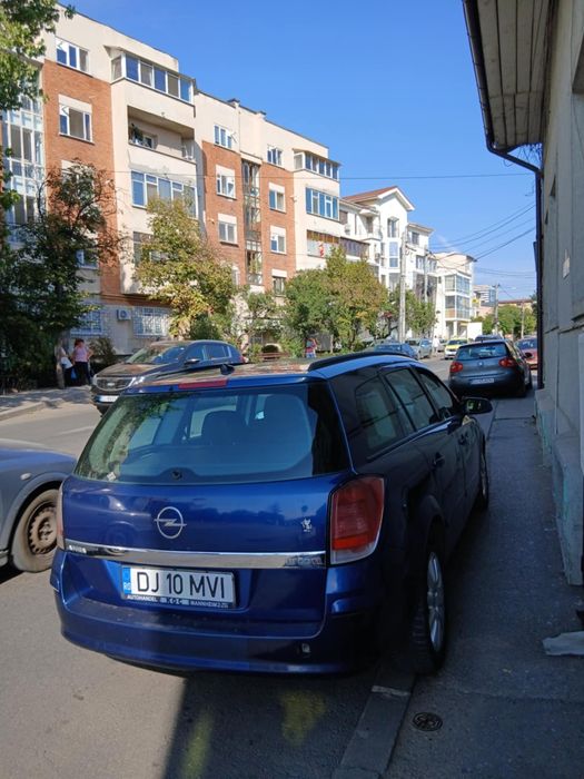 Vând Opel Astra h 1.9cdti 150cp