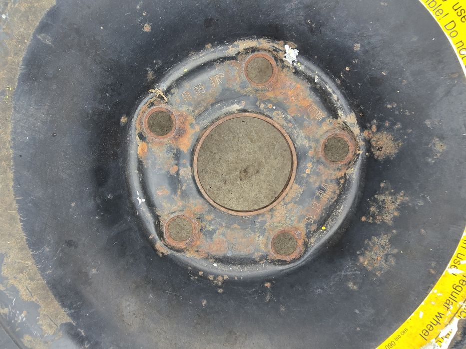 Продавам патерица за ауди 17 ка