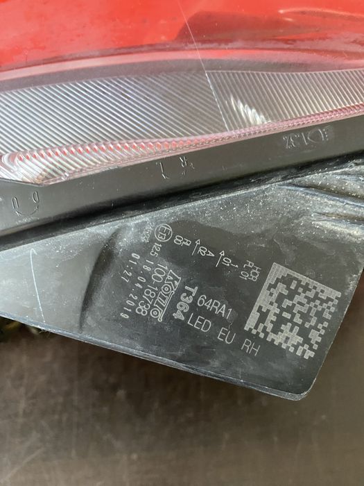 Far dreapta full led Suzuki SX4 Cross an 2017-2021 cod 100-18738