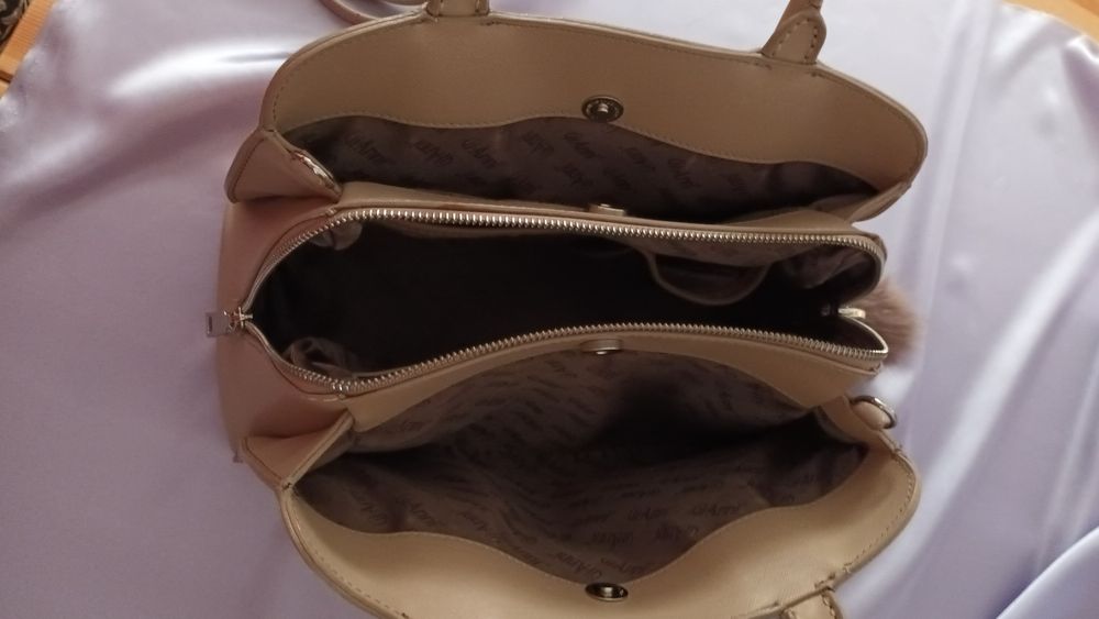 Бежова дамска чанта GiAnni от естествена кожа