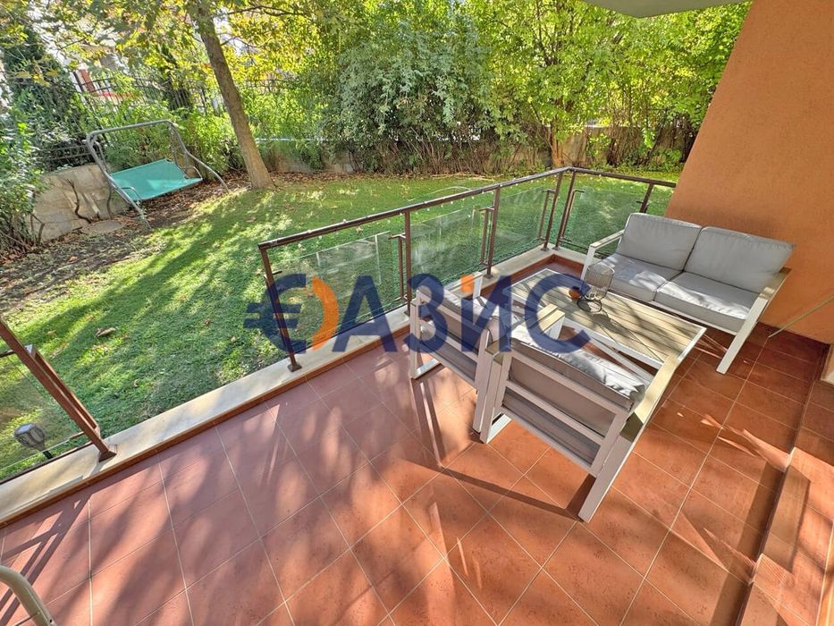 Продава се Двустаен апартамент в Свети Влас - 66 кв.м за 1364 €/кв.м - Снимка #11