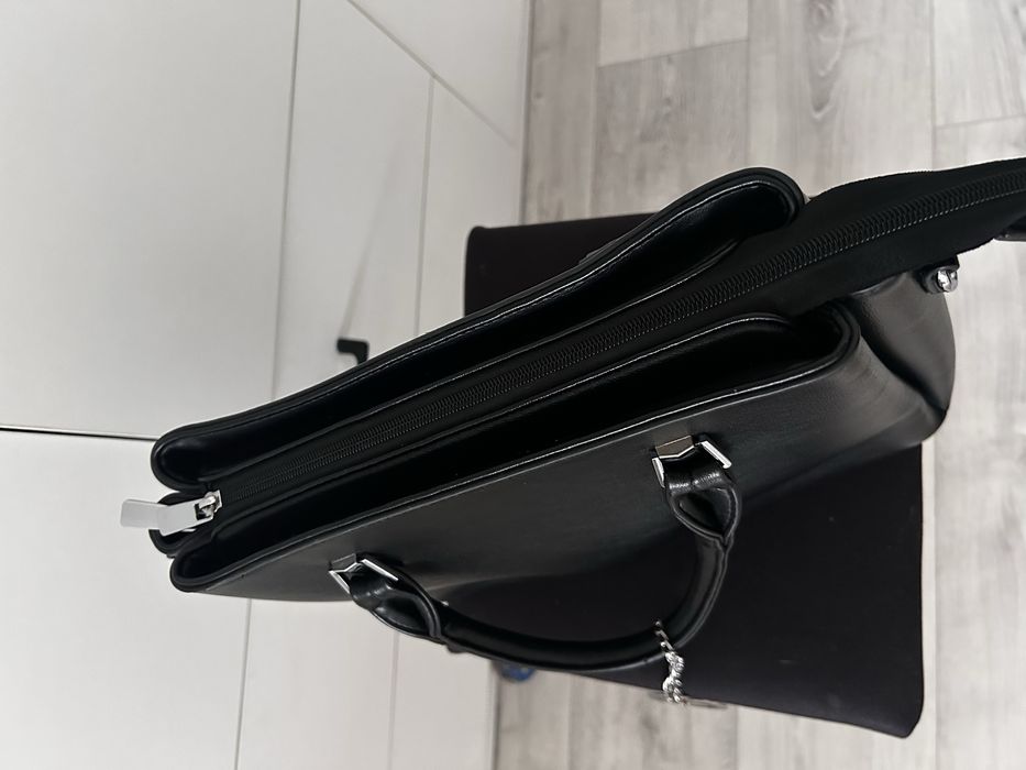 Продам сумку в отличном состоянии