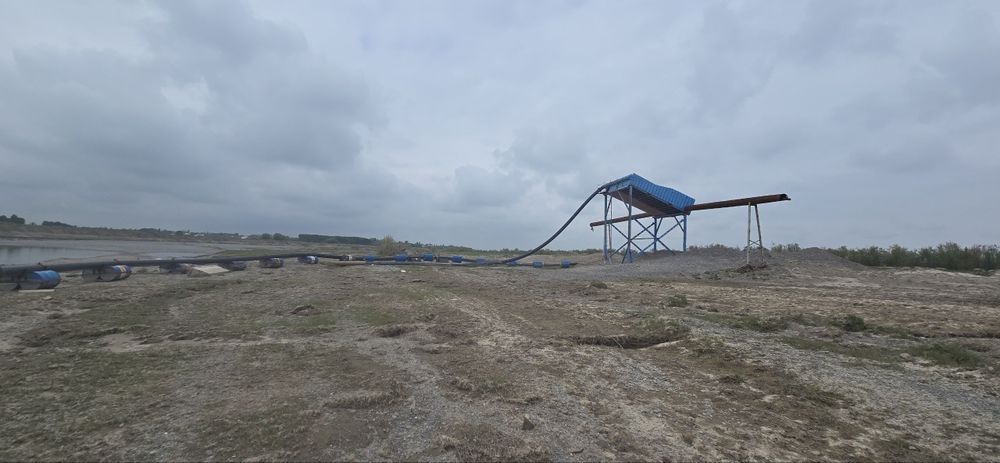 Земснаряд сотилади