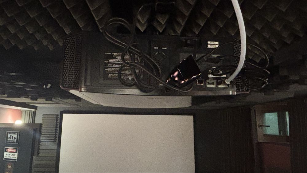 Vand videoproiector JVC RS 400(X5000) Reference series