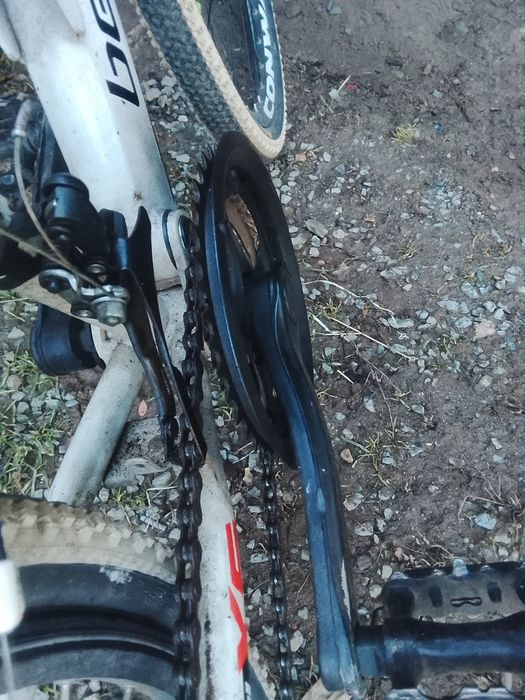 Vând bicicletă Bergstiger X6