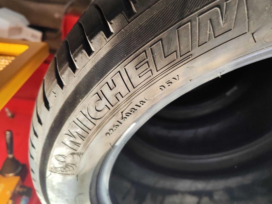 2бр.летни гуми 225/50/18 Michelin