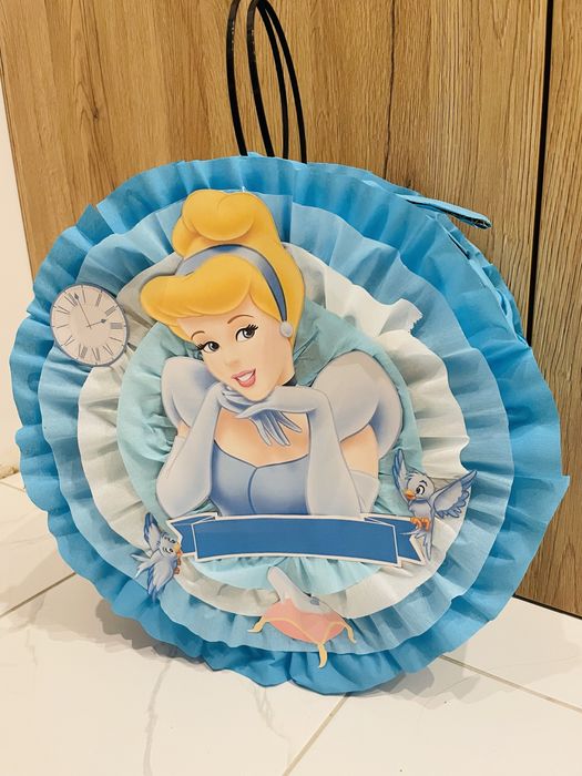 Пинята Пепеляшка