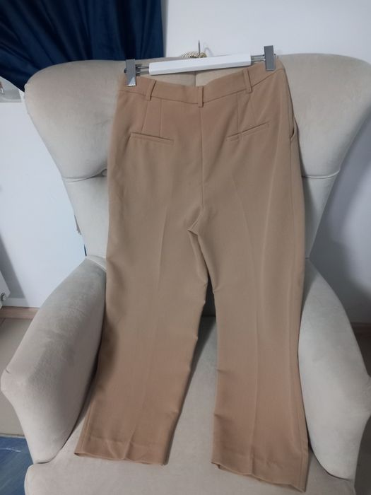 Pantaloni wide leg balon bej camel Zara marimea S