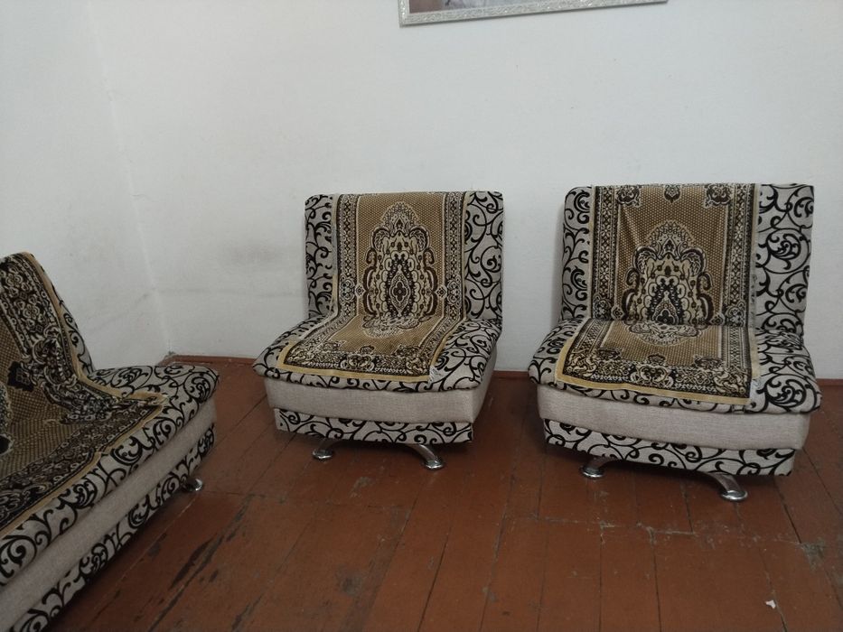 Продам Диван и кресло