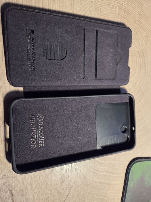 Продам Samsung Galaxy S23+ 512gb