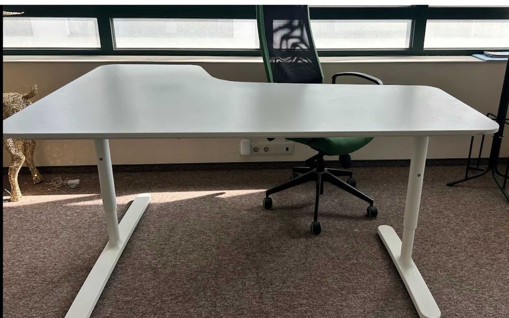 Oфис Обзавеждане - диван, бюра, столове, шкафчета, библотека, маса