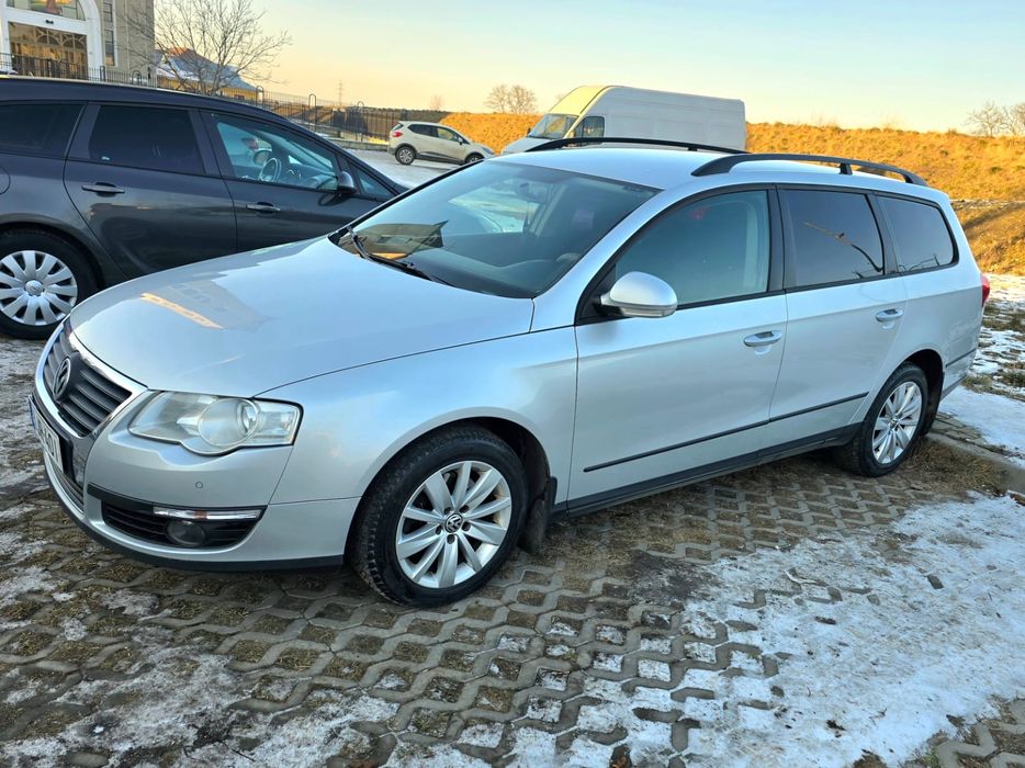Passat automat îngrijit motor 2.0 disel 
Preț 2450 euro 
0️⃣7️⃣4️⃣3️⃣5