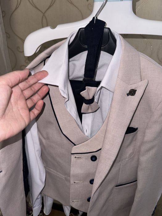 Костюм для мальчика нарядный