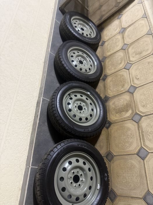 185/65/14 TOYO зимний