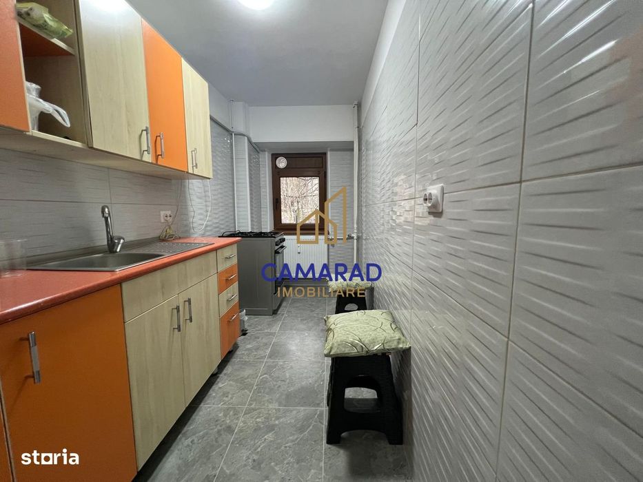 Garsoniera spatioasa de inchiriat Timpuri Noi-Unirii — fotografia 3