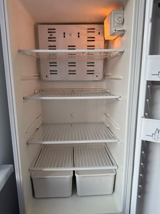 Продам холодильник 5000