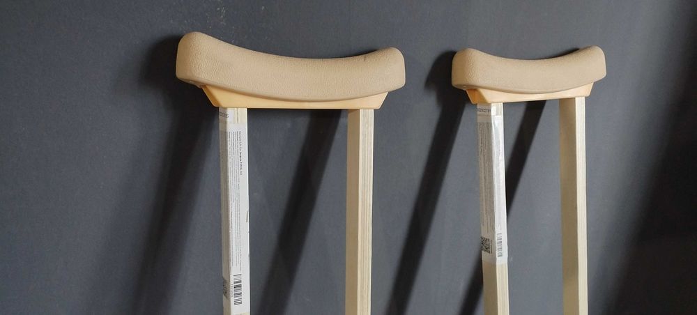 Костыли медицинские